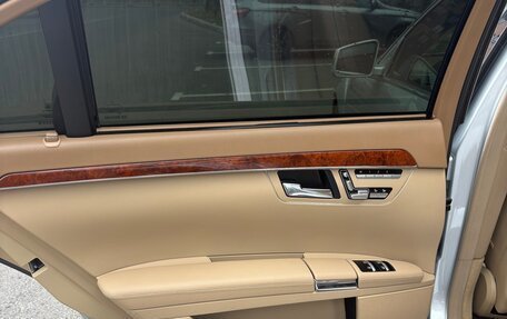Mercedes-Benz S-Класс, 2010 год, 2 350 000 рублей, 13 фотография