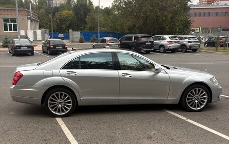 Mercedes-Benz S-Класс, 2010 год, 2 350 000 рублей, 20 фотография