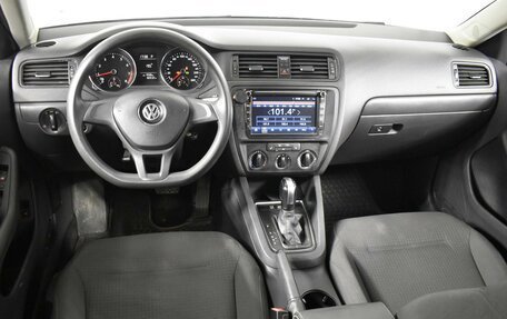 Volkswagen Jetta VI, 2015 год, 1 098 900 рублей, 6 фотография