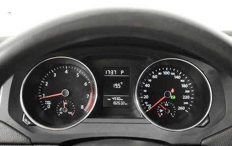 Volkswagen Jetta VI, 2015 год, 1 098 900 рублей, 12 фотография