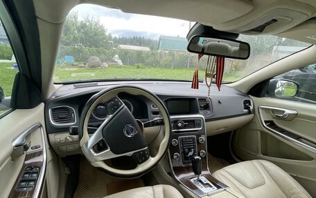 Volvo S60 III, 2010 год, 800 000 рублей, 6 фотография