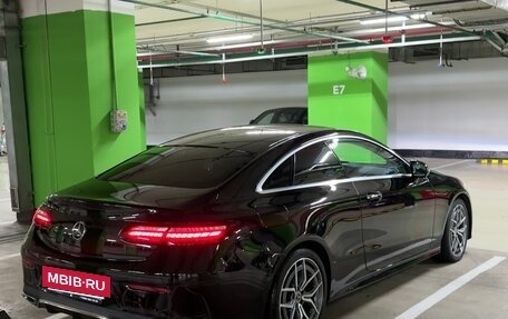 Mercedes-Benz E-Класс, 2022 год, 7 280 000 рублей, 3 фотография