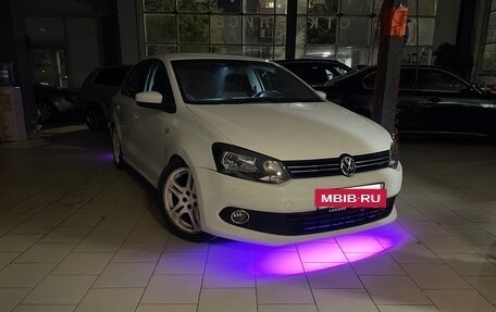 Volkswagen Polo VI (EU Market), 2014 год, 620 000 рублей, 17 фотография
