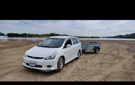 Toyota Wish II, 2004 год, 799 999 рублей, 3 фотография