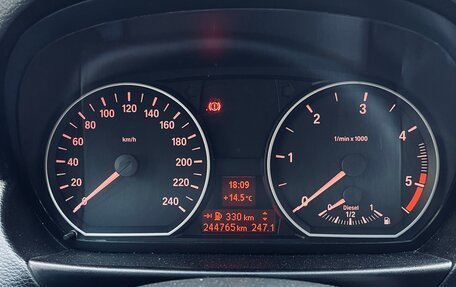 BMW 1 серия, 2010 год, 999 999 рублей, 8 фотография