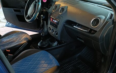 Ford Fusion I, 2006 год, 320 000 рублей, 10 фотография