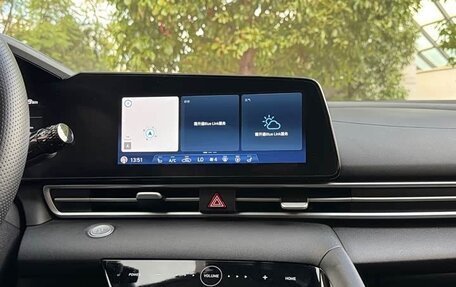 Hyundai Elantra, 2023 год, 1 230 000 рублей, 16 фотография