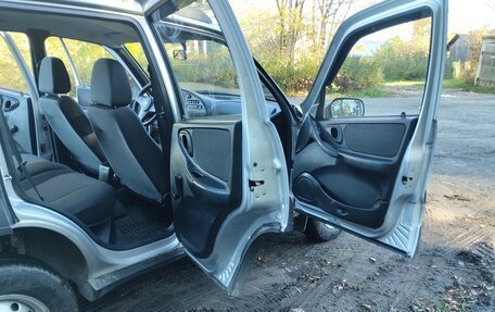 Chevrolet Niva I рестайлинг, 2011 год, 450 000 рублей, 17 фотография
