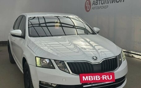 Skoda Octavia, 2017 год, 999 000 рублей, 7 фотография