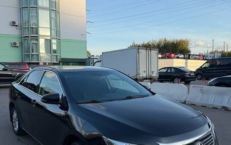 Toyota Camry, 2011 год, 135 000 рублей, 2 фотография