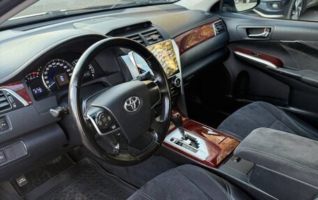 Toyota Camry, 2011 год, 135 000 рублей, 5 фотография