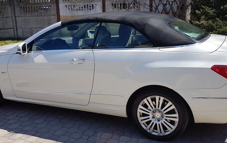 Mercedes-Benz E-Класс, 2010 год, 2 600 000 рублей, 4 фотография