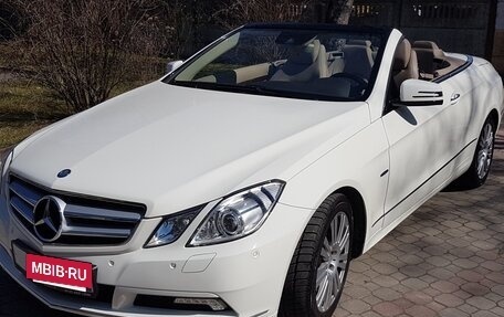 Mercedes-Benz E-Класс, 2010 год, 2 600 000 рублей, 2 фотография