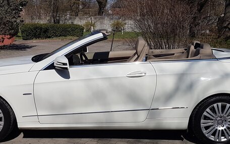 Mercedes-Benz E-Класс, 2010 год, 2 600 000 рублей, 11 фотография