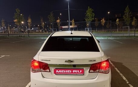 Chevrolet Cruze II, 2013 год, 685 000 рублей, 2 фотография