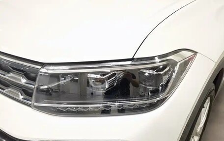 Volkswagen T-Cross I, 2021 год, 1 450 000 рублей, 3 фотография