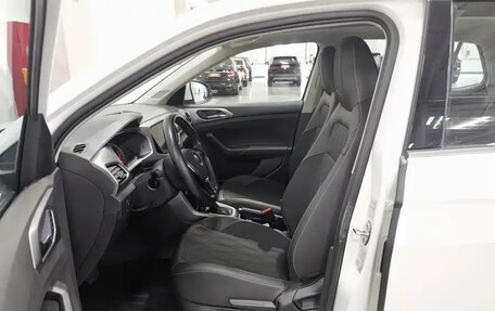 Volkswagen T-Cross I, 2021 год, 1 450 000 рублей, 21 фотография