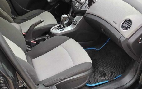 Chevrolet Cruze II, 2013 год, 890 000 рублей, 5 фотография