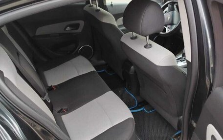 Chevrolet Cruze II, 2013 год, 890 000 рублей, 7 фотография