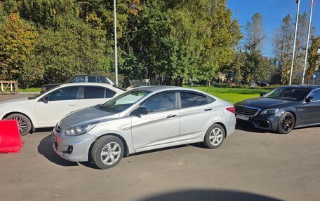 Hyundai Solaris II рестайлинг, 2012 год, 480 000 рублей, 7 фотография