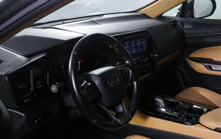 Lexus NX, 2023 год, 5 050 000 рублей, 19 фотография