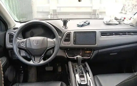 Honda Vezel, 2021 год, 1 181 000 рублей, 9 фотография