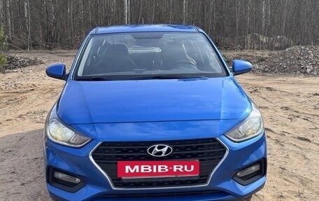 Hyundai Solaris II рестайлинг, 2018 год, 1 230 000 рублей, 2 фотография