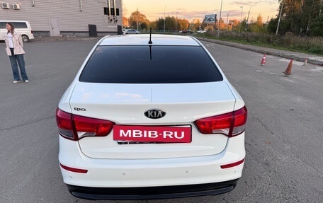KIA Rio III рестайлинг, 2015 год, 1 350 000 рублей, 7 фотография