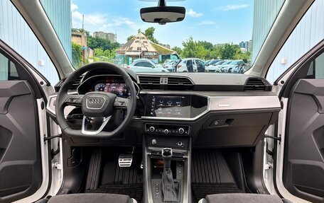 Audi Q3, 2023 год, 2 430 000 рублей, 8 фотография