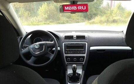 Skoda Octavia, 2011 год, 760 000 рублей, 12 фотография