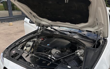 BMW 5 серия, 2015 год, 2 400 000 рублей, 2 фотография