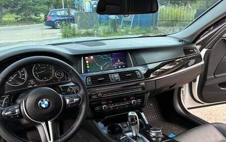 BMW 5 серия, 2015 год, 2 400 000 рублей, 5 фотография