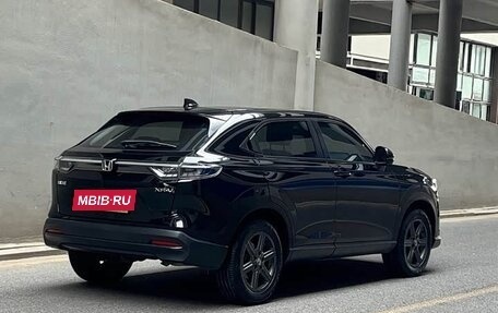 Honda Vezel, 2023 год, 1 690 000 рублей, 4 фотография
