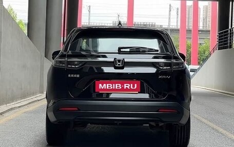 Honda Vezel, 2023 год, 1 690 000 рублей, 5 фотография