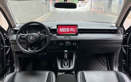 Honda Vezel, 2023 год, 1 690 000 рублей, 14 фотография