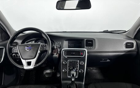 Volvo V60 I, 2016 год, 1 450 000 рублей, 14 фотография