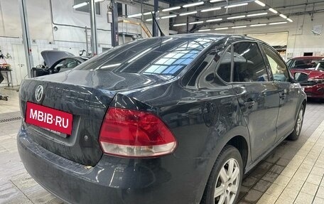 Volkswagen Polo VI (EU Market), 2014 год, 690 000 рублей, 2 фотография