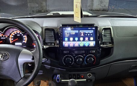 Toyota Hilux VII, 2012 год, 2 130 000 рублей, 10 фотография