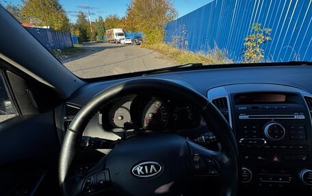 KIA cee'd I рестайлинг, 2011 год, 700 000 рублей, 7 фотография