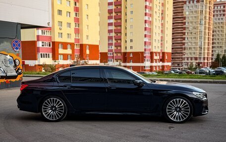 BMW 7 серия, 2017 год, 3 250 000 рублей, 8 фотография