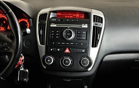 KIA cee'd I рестайлинг, 2010 год, 575 000 рублей, 15 фотография