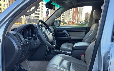 Toyota Land Cruiser 200, 2008 год, 3 100 000 рублей, 15 фотография