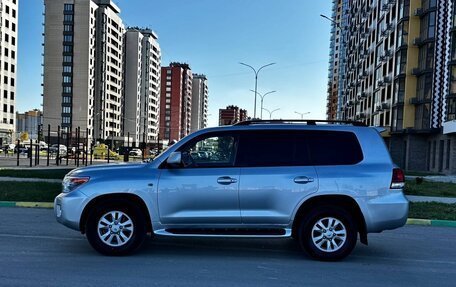 Toyota Land Cruiser 200, 2008 год, 3 100 000 рублей, 10 фотография