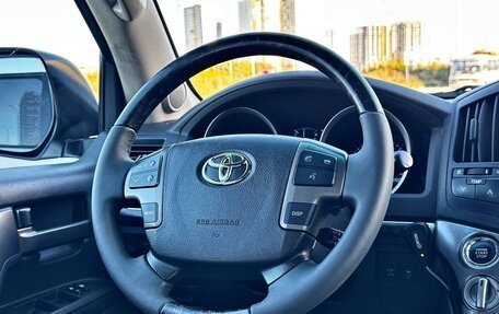 Toyota Land Cruiser 200, 2008 год, 3 100 000 рублей, 13 фотография
