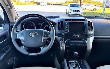 Toyota Land Cruiser 200, 2008 год, 3 100 000 рублей, 14 фотография