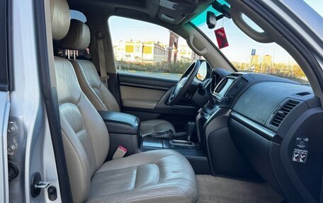 Toyota Land Cruiser 200, 2008 год, 3 100 000 рублей, 22 фотография