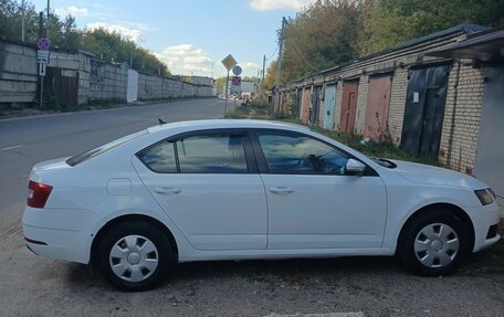 Skoda Octavia, 2017 год, 715 000 рублей, 3 фотография
