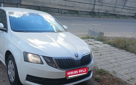 Skoda Octavia, 2017 год, 715 000 рублей, 2 фотография