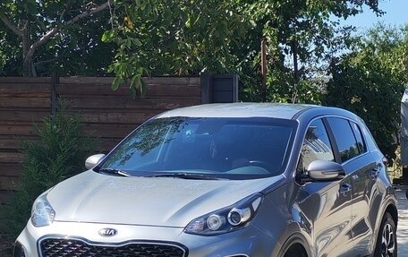 KIA Sportage IV рестайлинг, 2021 год, 2 070 000 рублей, 3 фотография