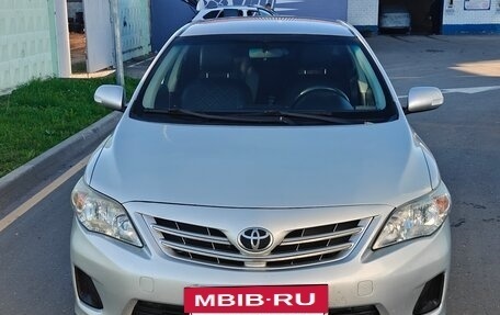 Toyota Corolla, 2011 год, 900 000 рублей, 4 фотография